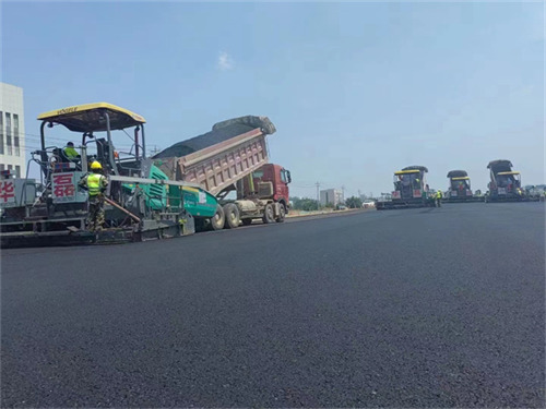 沥青摊铺